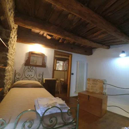 Casa vacanze Casa In Borgo Medievale Con Giardino Ed Escursioni