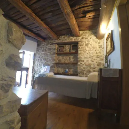 Casa In Borgo Medievale Con Giardino Ed Escursioni * Terni